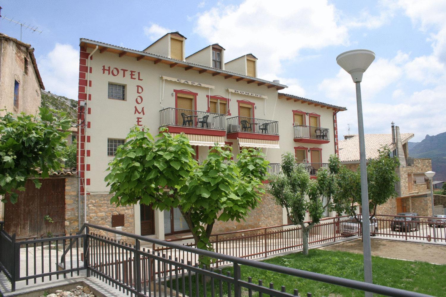 Hotel Casa Domenc Aren Bagian luar foto