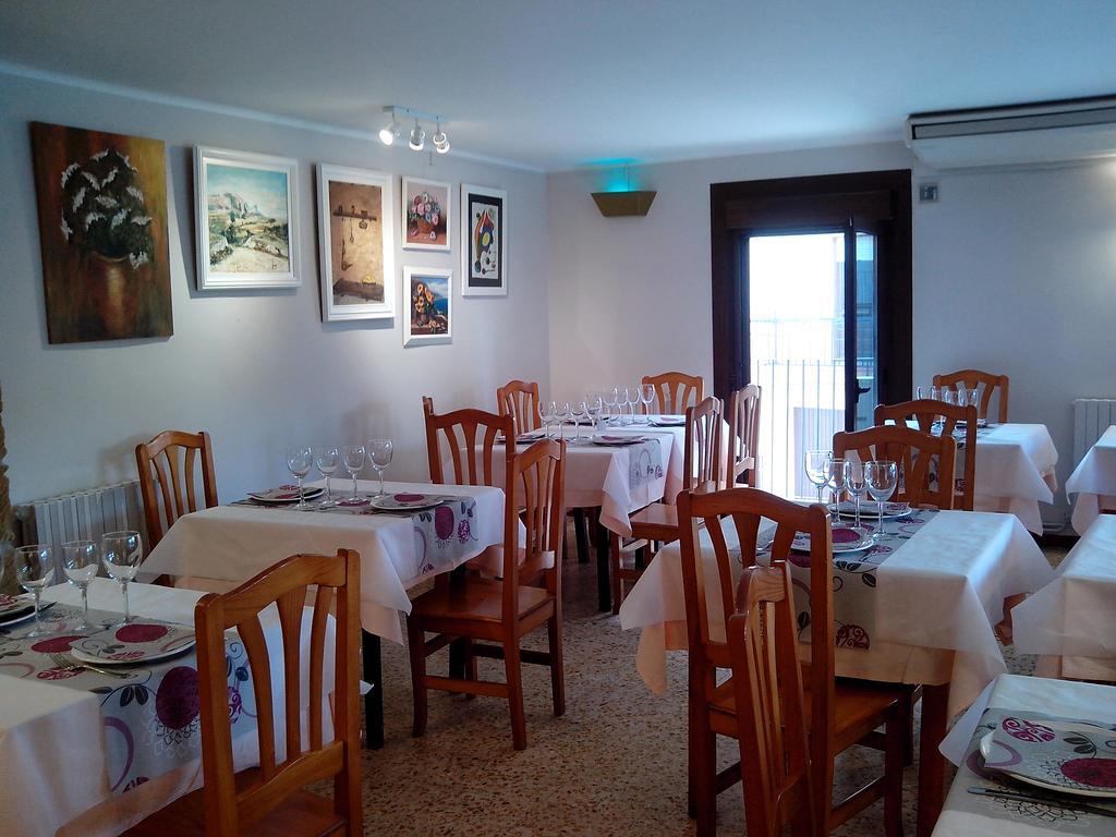 Hotel Casa Domenc Aren Bagian luar foto