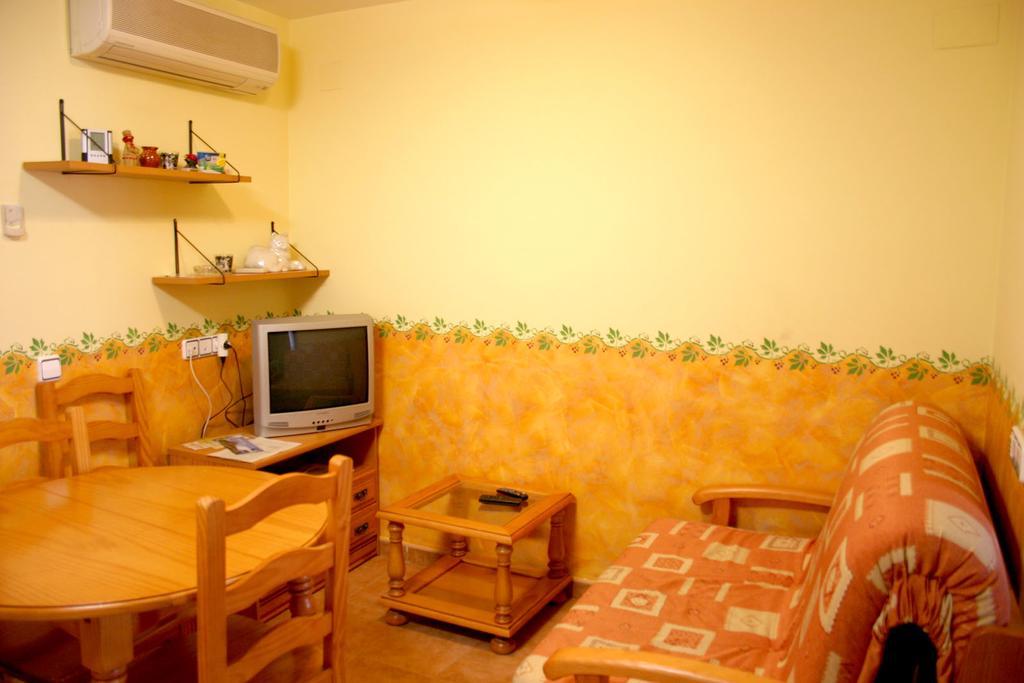 Hotel Casa Domenc Aren Bagian luar foto