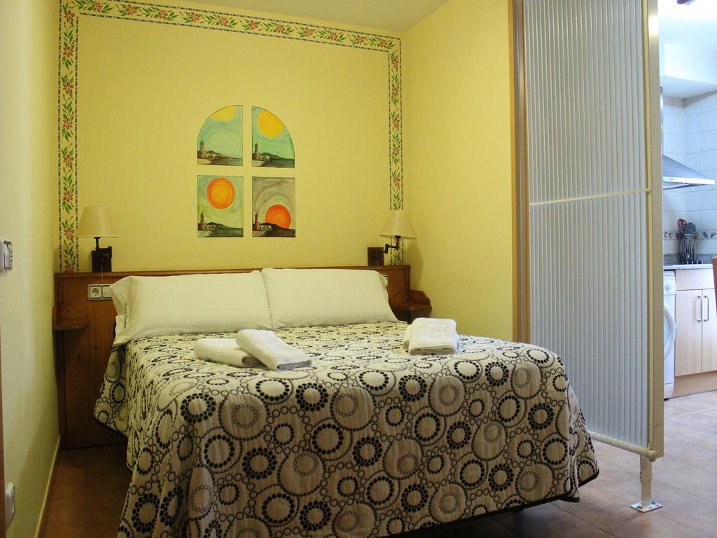 Hotel Casa Domenc Aren Bagian luar foto