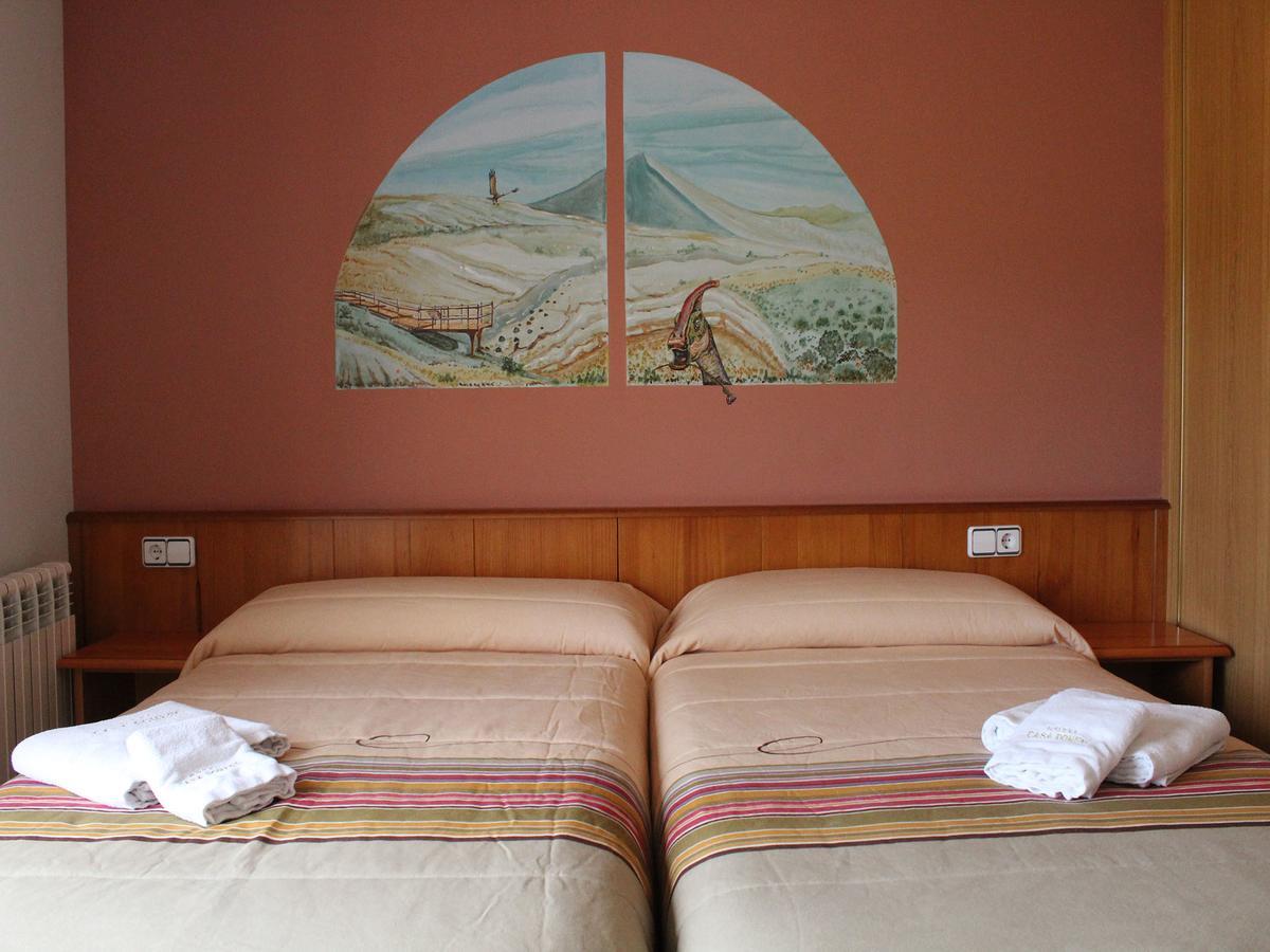 Hotel Casa Domenc Aren Bagian luar foto